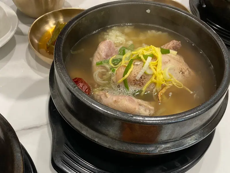 한방해신삼계탕 비주얼