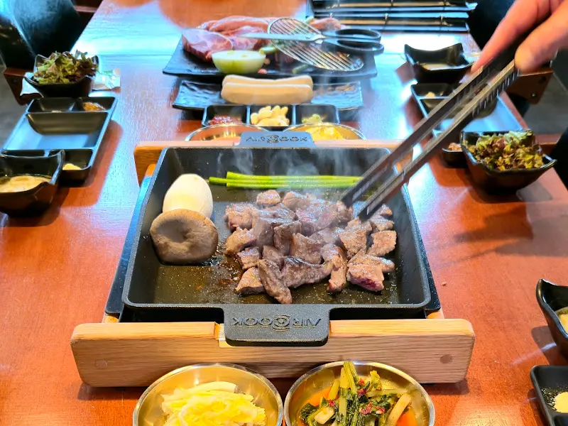 숯불에 구워먹는 이베리코 흑돼지