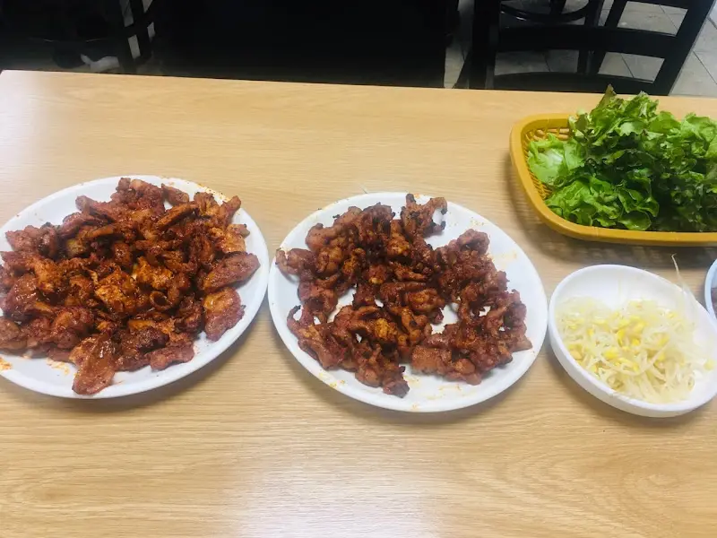 닭포와 곁들여 먹는 밑반찬