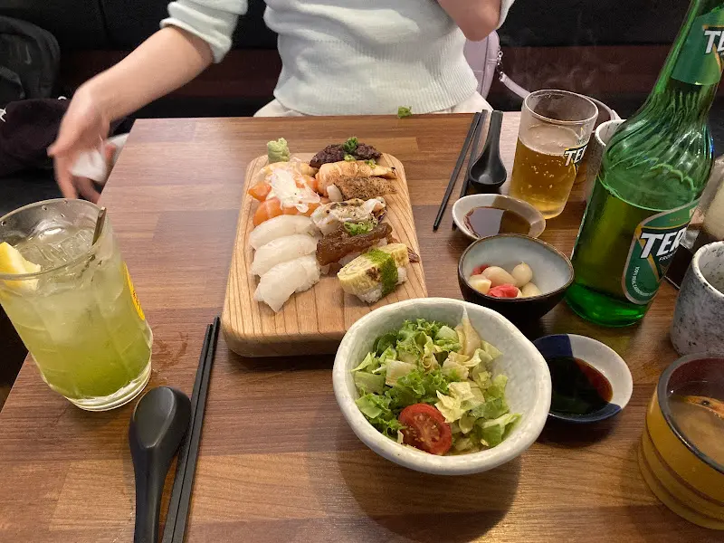 도도 초밥 모듬