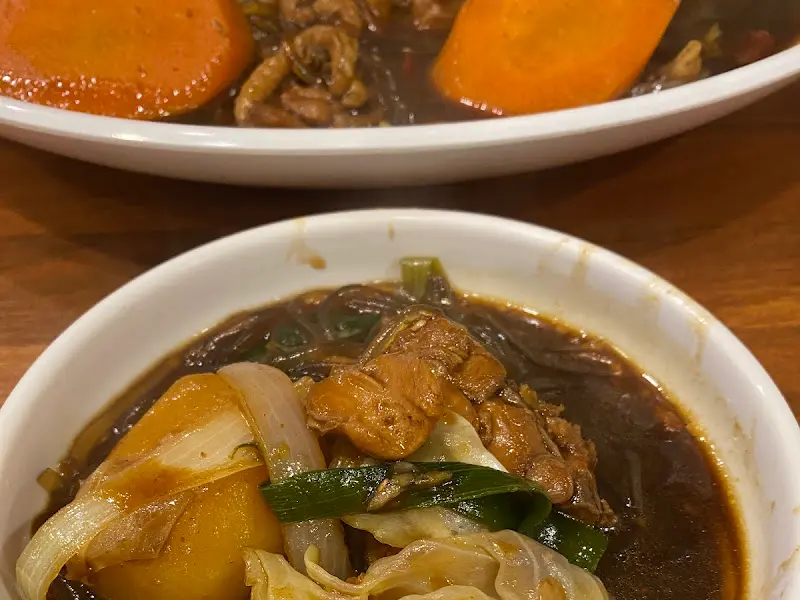 찜닭 속 당면과 닭고기