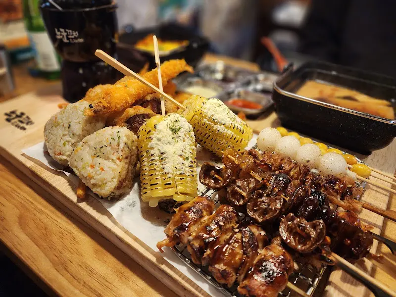 한상 가득 차려진 한판세트