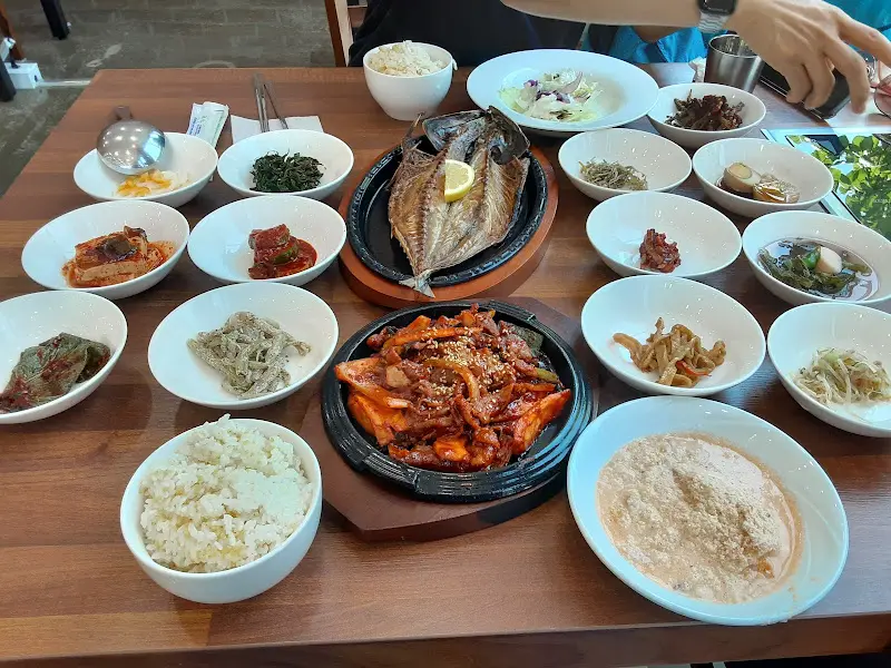 전체 상차림 샷
