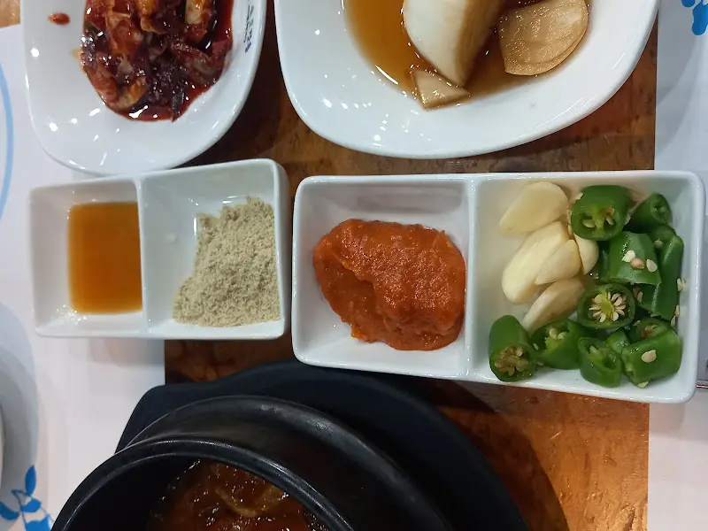 다채로운 밑반찬