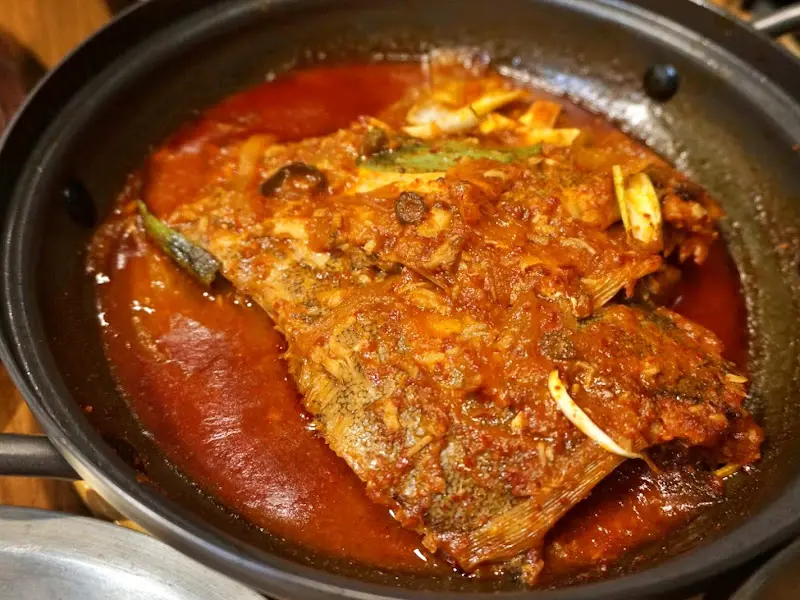 매콤 달콤한 양념이 일품인 가자미조림