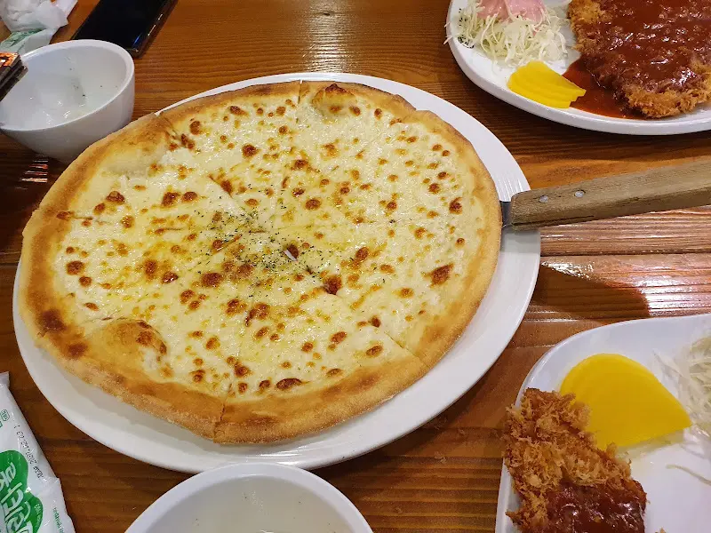 고르곤졸라 피자