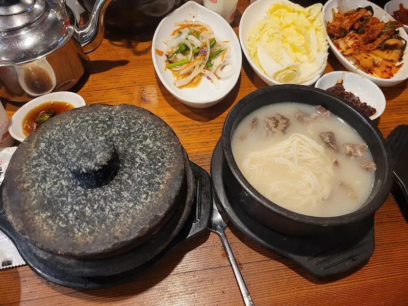 수육 한 상 차림