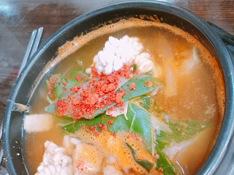 알과 곤이 듬뿍 들어간 동태탕