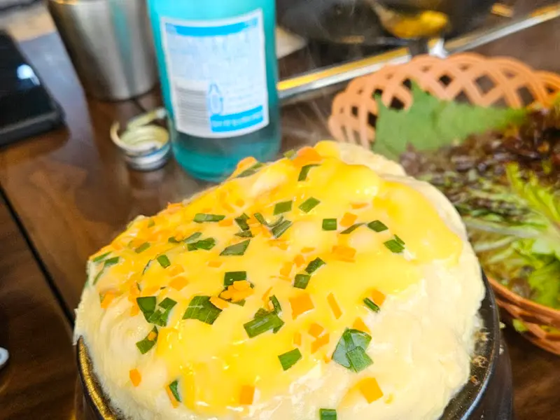 몽글몽글한 치즈 계란찜