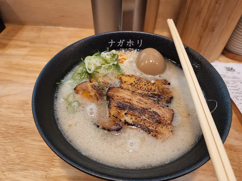 차슈와 반숙 계란