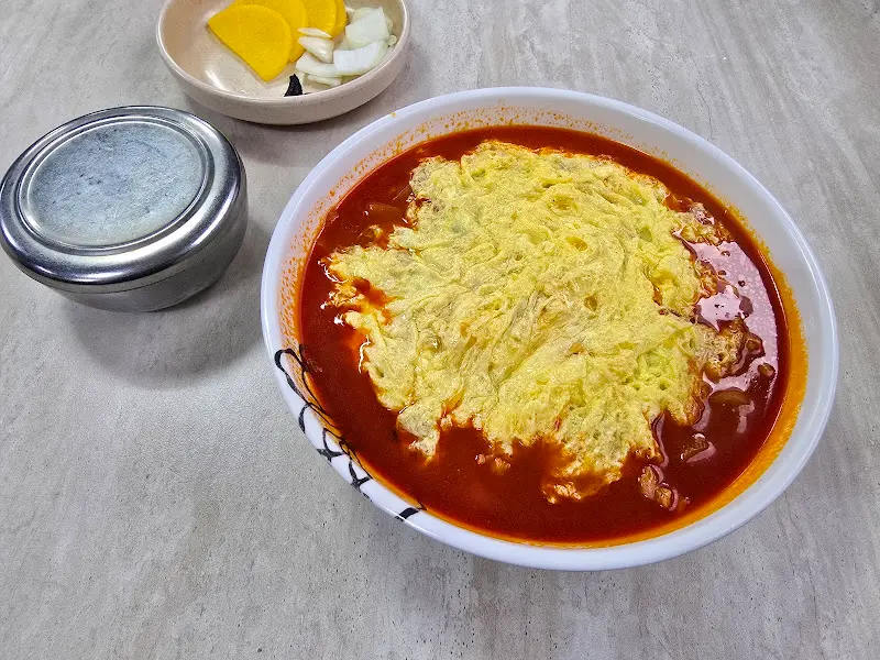 계란 짬뽕밥 전체샷