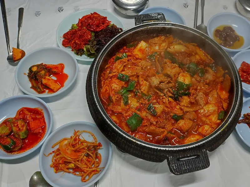 푸짐한 한 상 차림