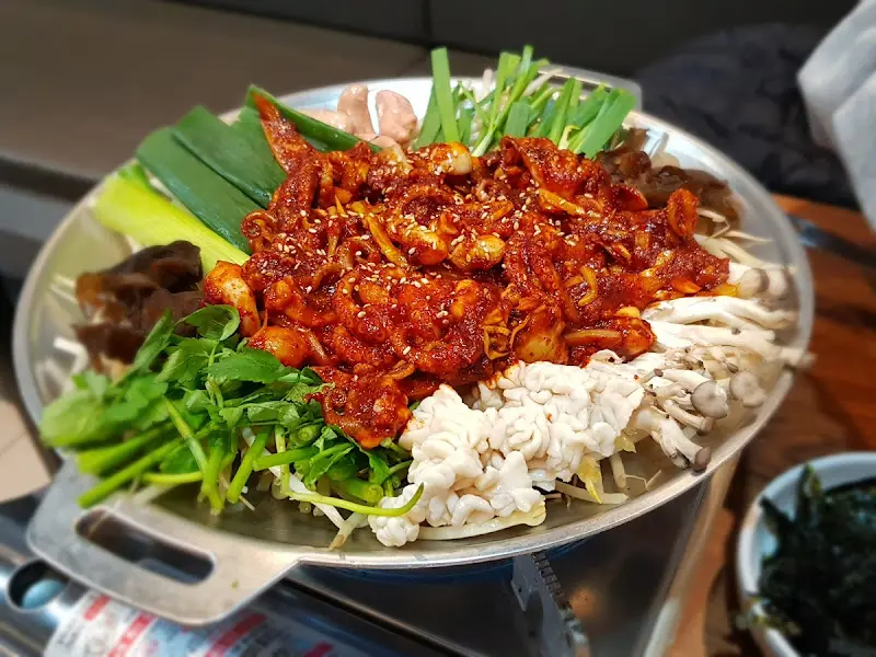 쭈꾸미 철판볶음