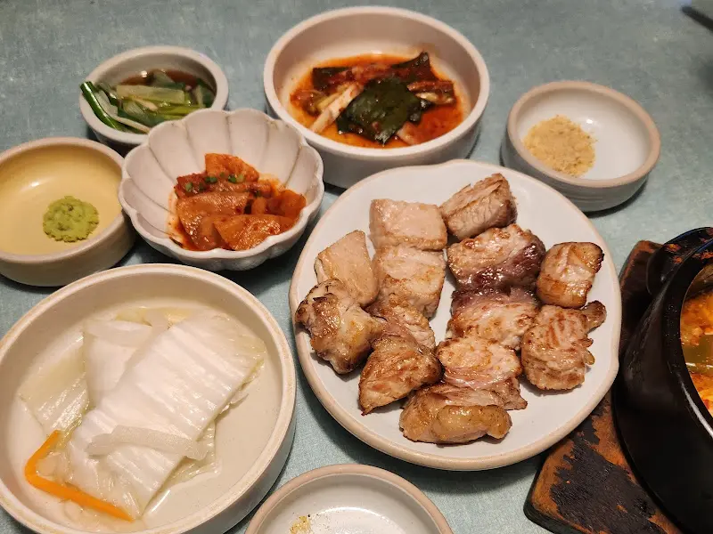 다채로운 밑반찬