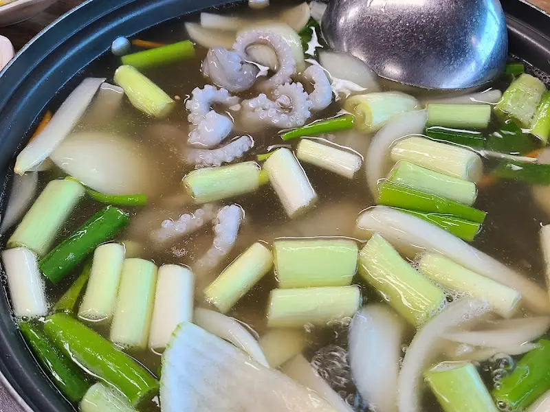 연포탕 속 낙지