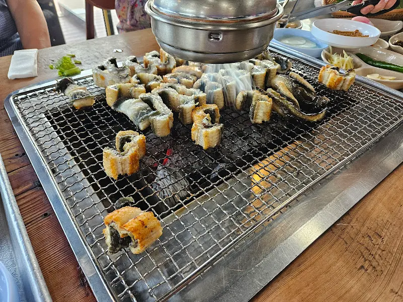 숯불 장어구이