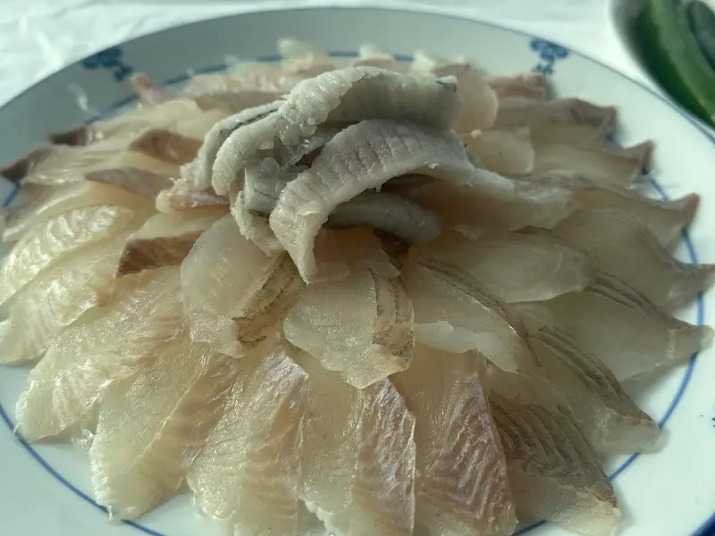 싱싱한 도다리 회