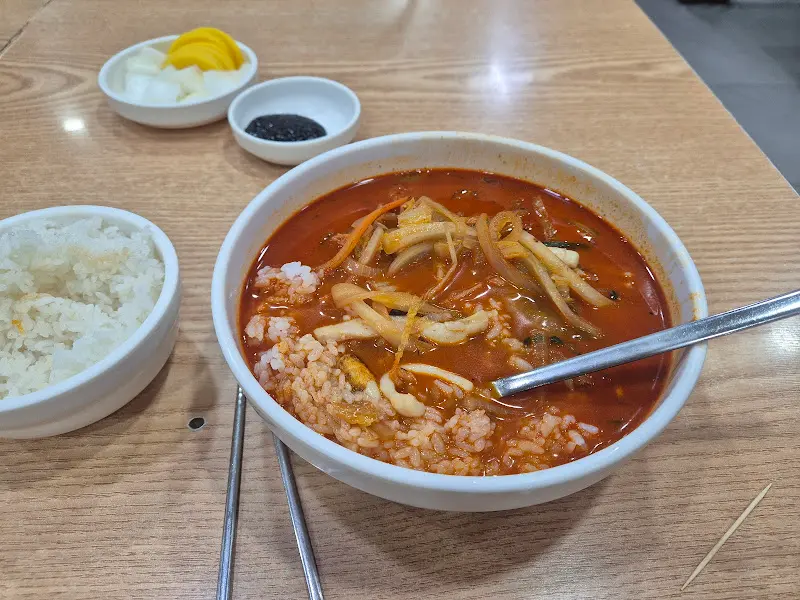 가야성 짬뽕 한상차림