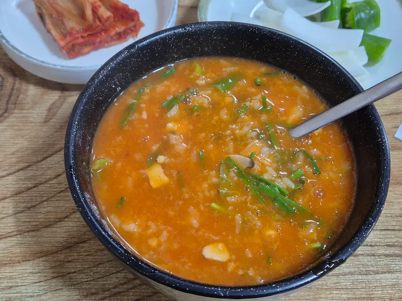 어죽 한 상 차림