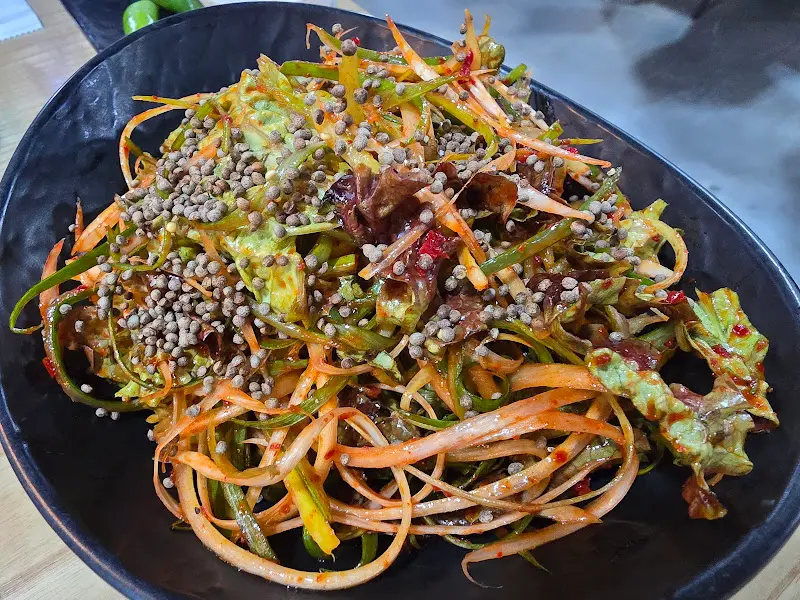 싱그러운 샐러드