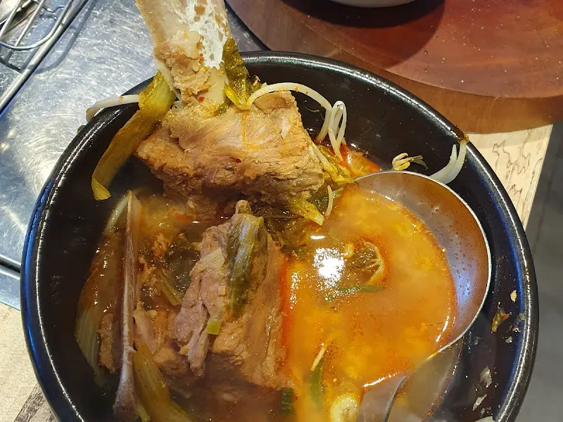 갈비탕 속 갈비