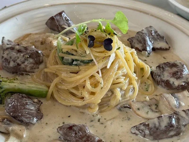 채끝 스테이크의 아름다운 자태