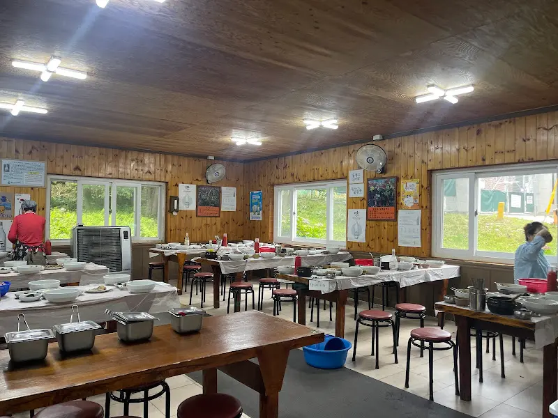 식당 내부 전경