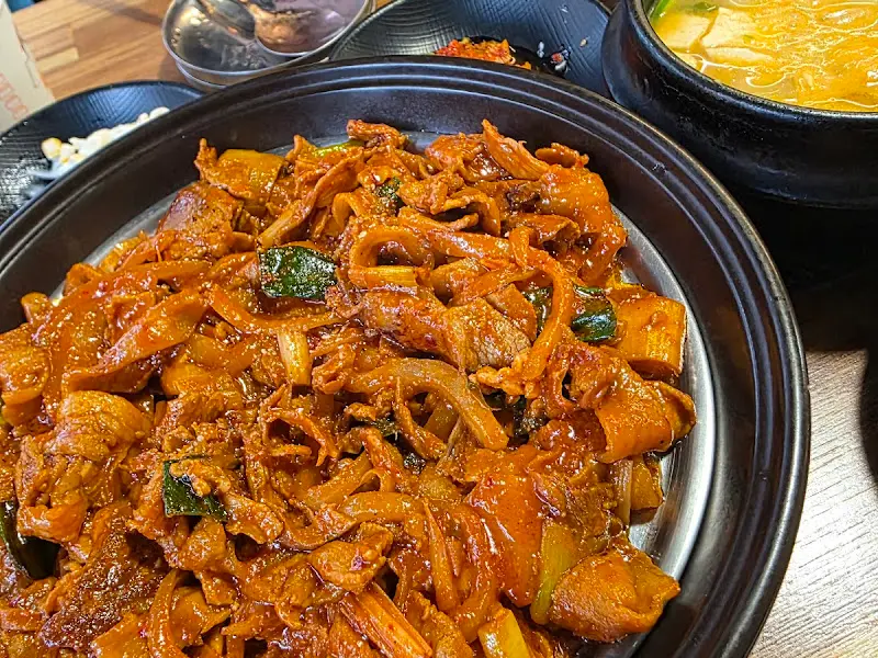 또바기쌈밥 제육볶음