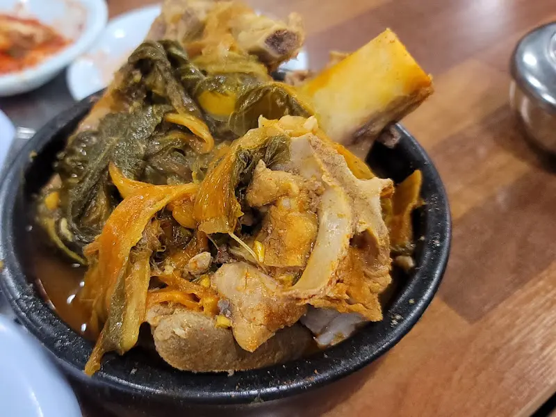 뼈해장국 근접 사진
