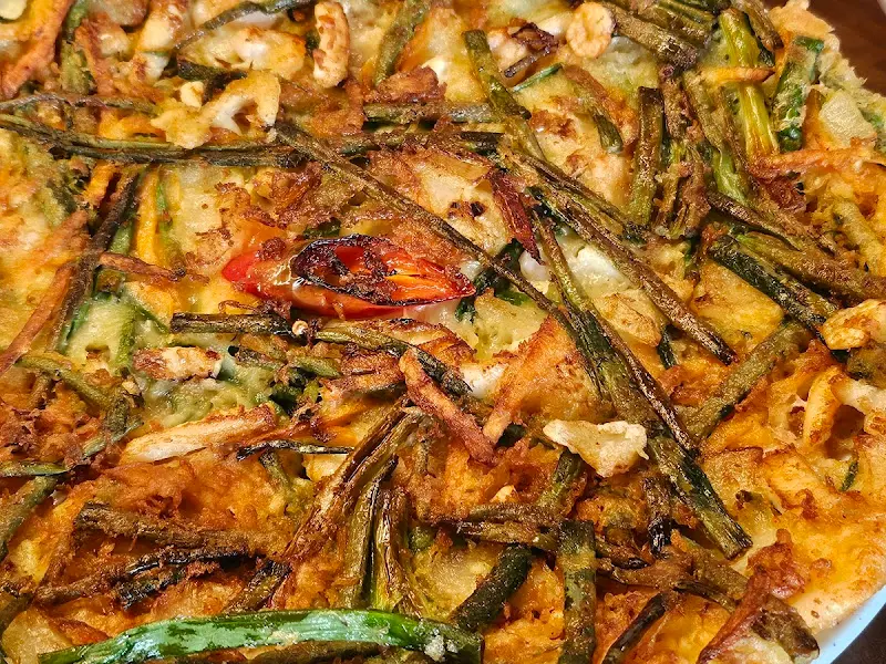 해물이 듬뿍 들어간 해물파전