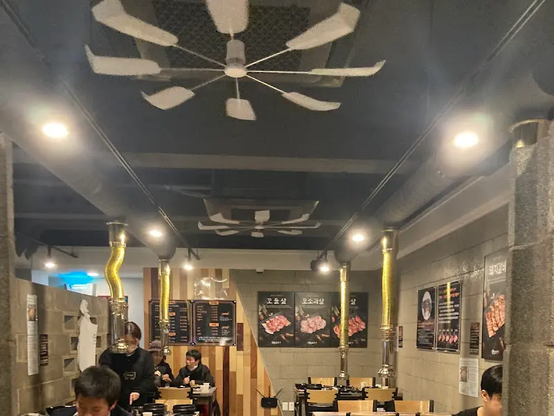 깔끔한 내부 인테리어