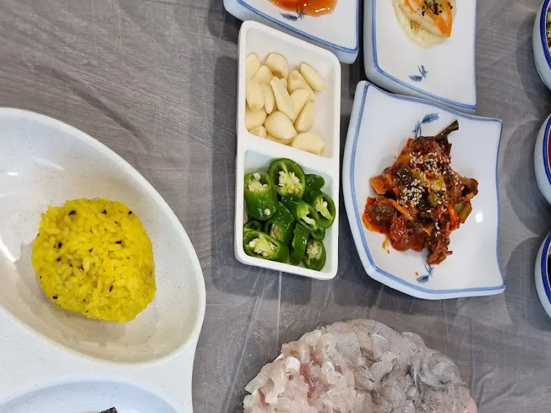 다채로운 곁들임 요리