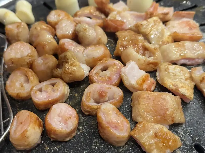 불판 위에서 익어가는 막창