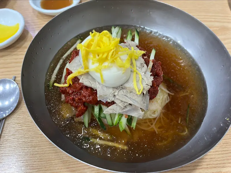 춘하추동 밀면 만두