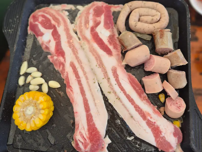 돼지고기 구이