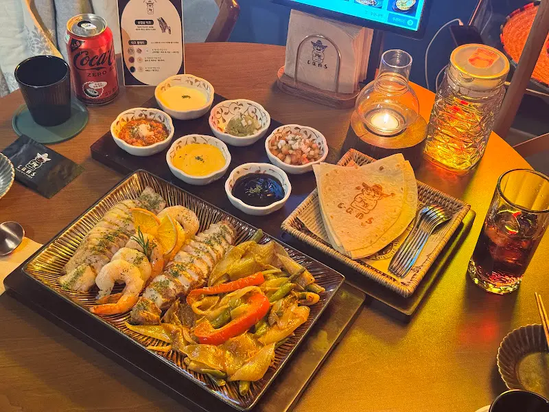 푸짐한 타코 플래터