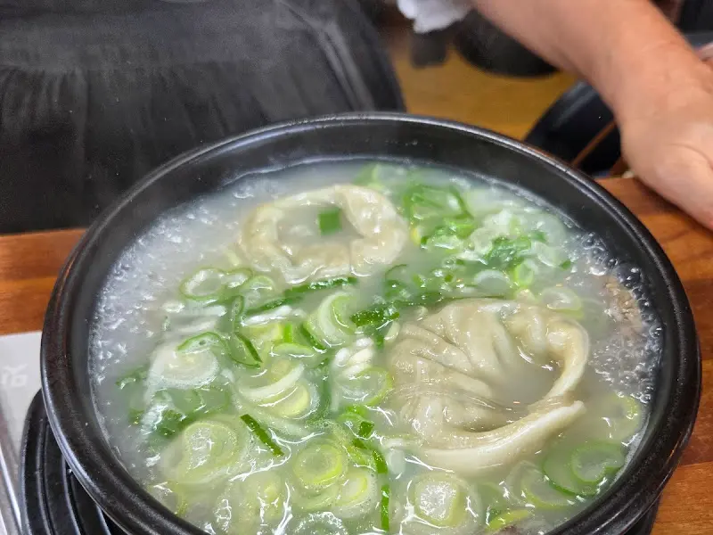 만두 곰탕
