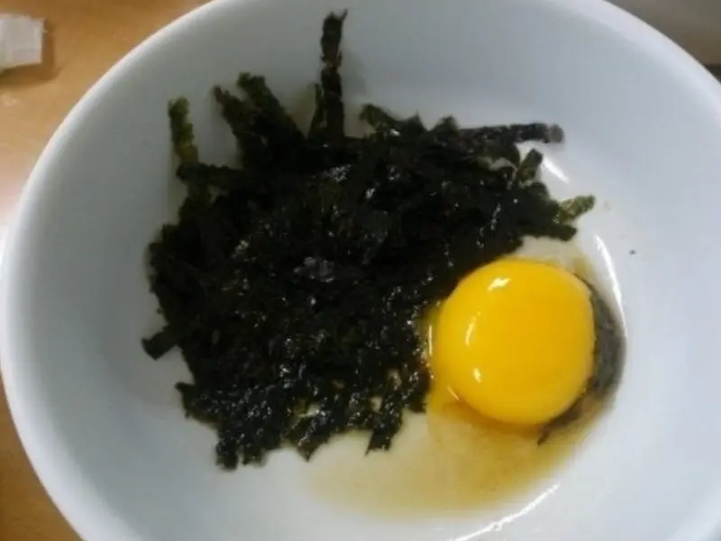 김과 날계란의 조화