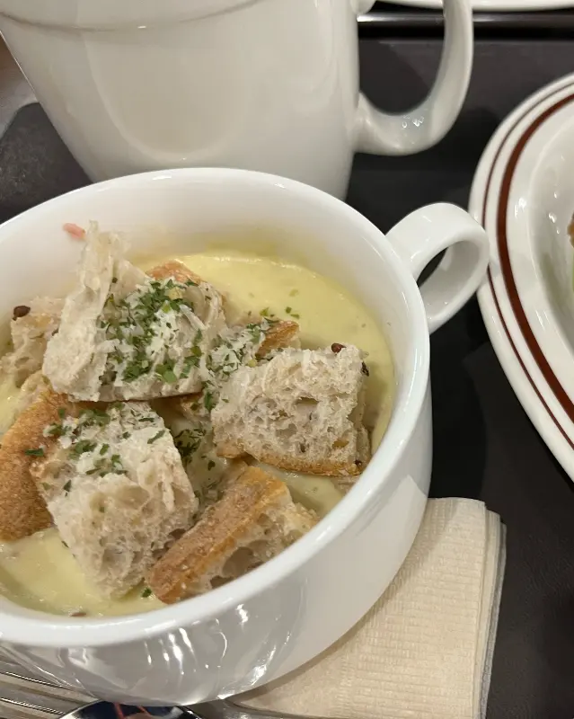 카페꼼마 양송이 수프