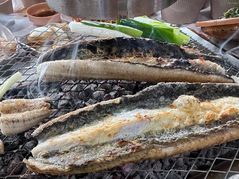 장어 굽는 모습