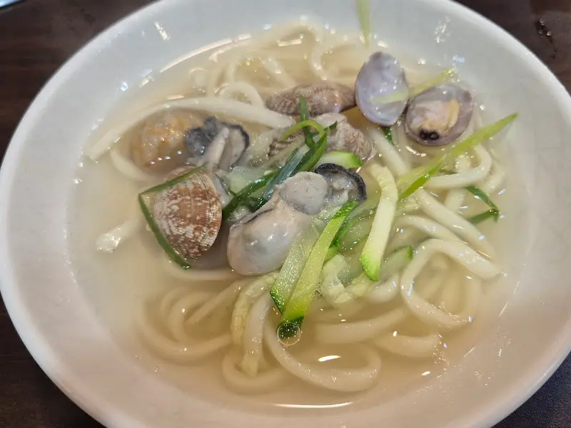 해물칼국수의 클로즈업 샷