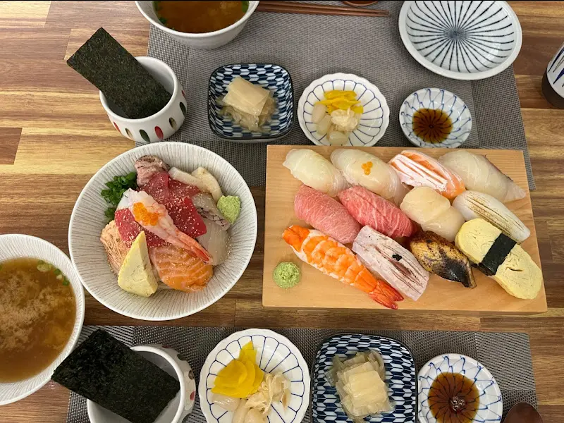 스시센동 전체 상차림