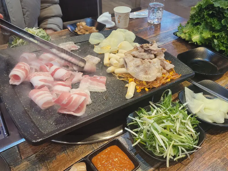 푸짐한 한 상 차림