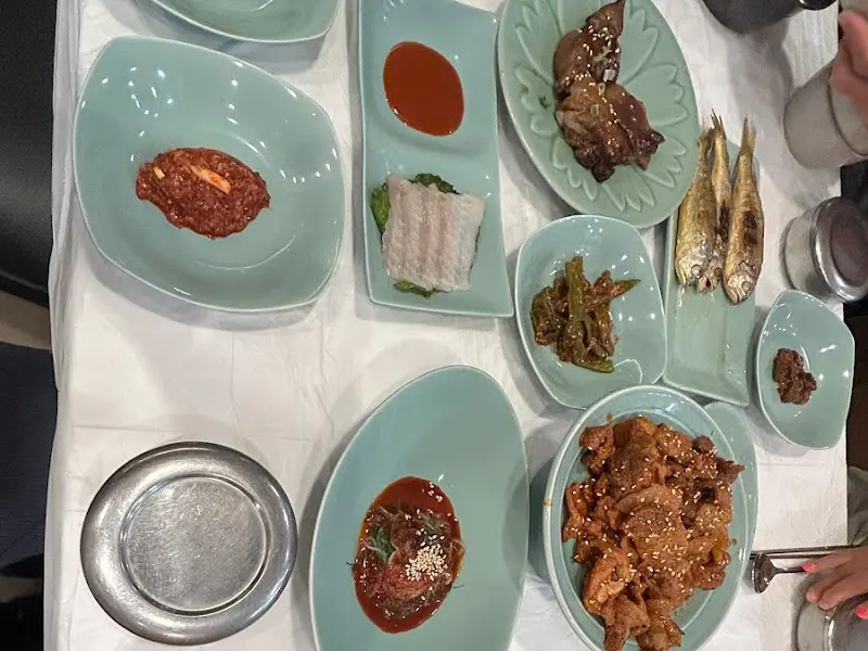 수인관 한상차림