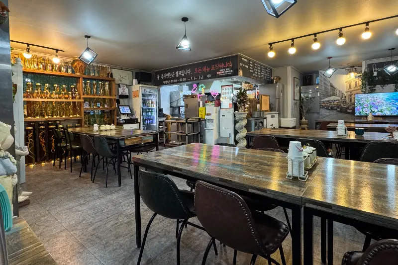 아라리국밥 내부