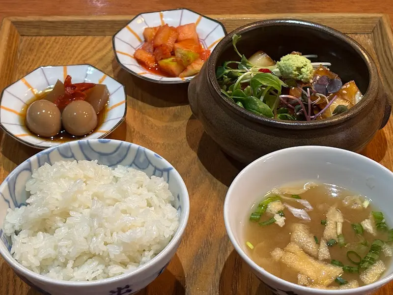 정갈한 곁들임 찬