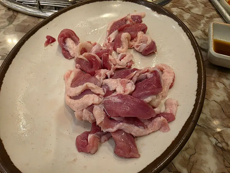 신선한 오리 로스