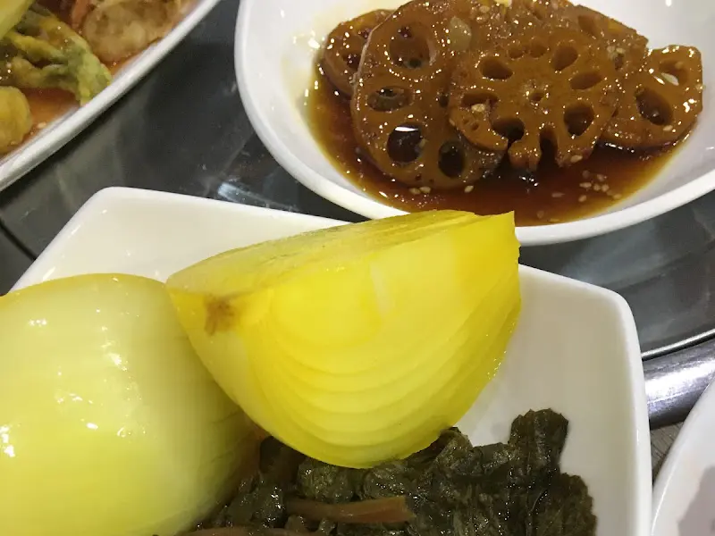 다양한 밑반찬 클로즈업