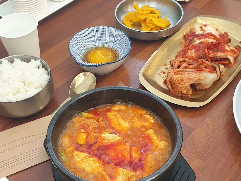 두진옥 순두부찌개