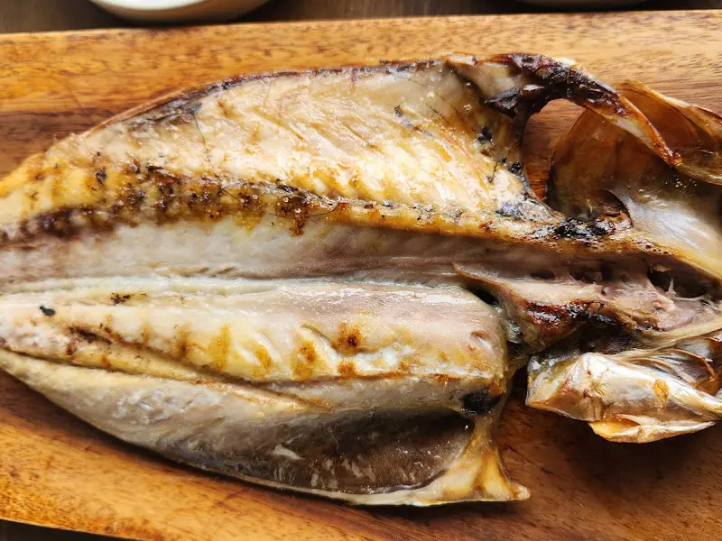 큼지막한 고등어 구이